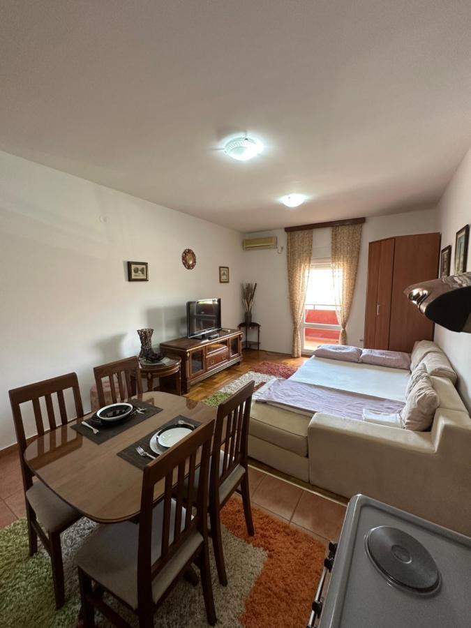 Bella Apartman Podgorica Luaran gambar
